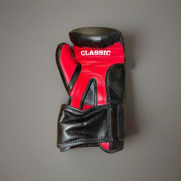 Title Classic Training Boxing Gloves Black And Red Size L FLAWED SEE DESCRIPTION - Picture 4 of 13